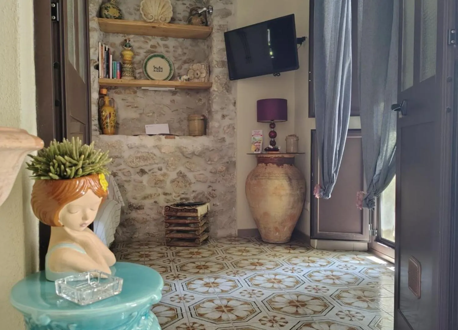 Lyssa Holiday Apartments Taormina